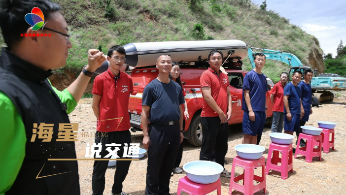 车辆落水如何自救与他救实战演练系列报道（五）