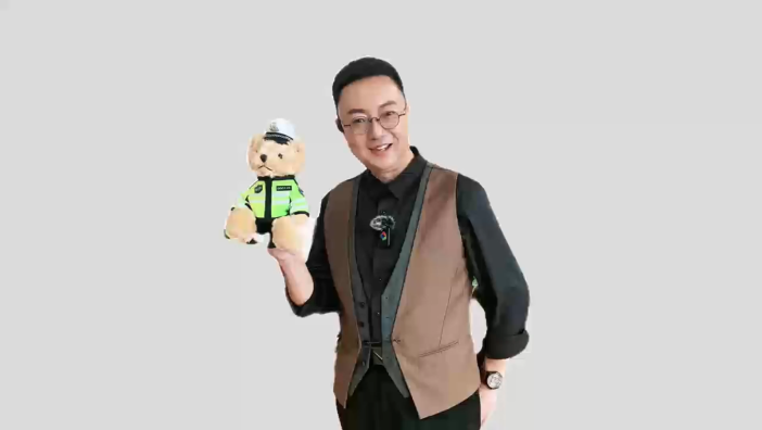 海星说交通之摩托车未右行酿惨祸