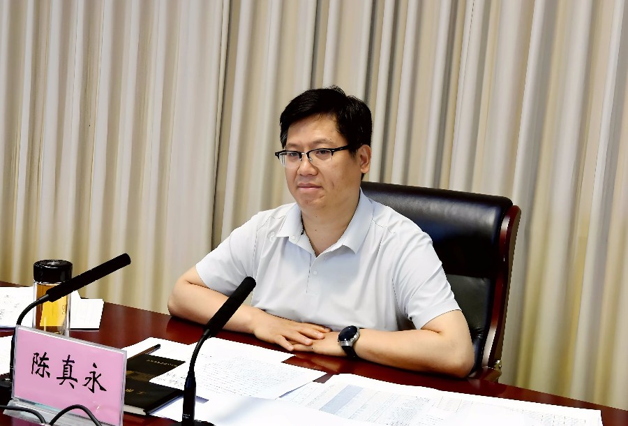 陈真永出席并讲话2_proc_副本.jpg
