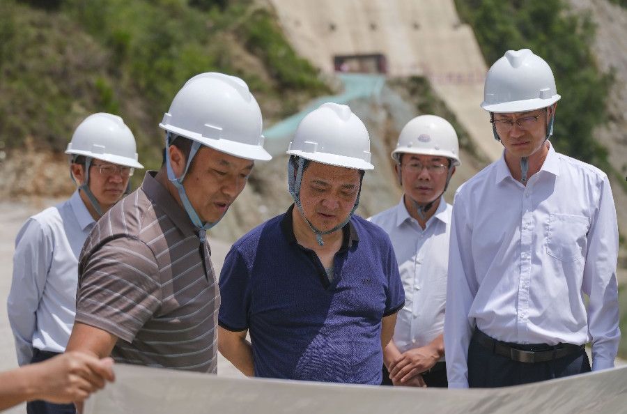 杨国宗到南涧县调研时强调 立足资源禀赋做强特色产业 因地制宜推动兴业强县富民一体化发展