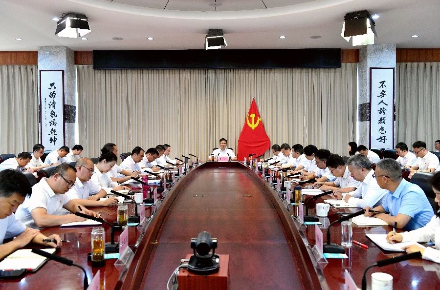 陈真永讲授专题党课时强调 以永远在路上的坚定执着狠抓作风建设 以新气象新作为推动大理高质量发展