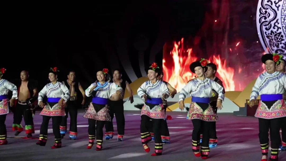 一把芦笙、一把刀，他把巍山彝族打歌从大山带到北京舞台！