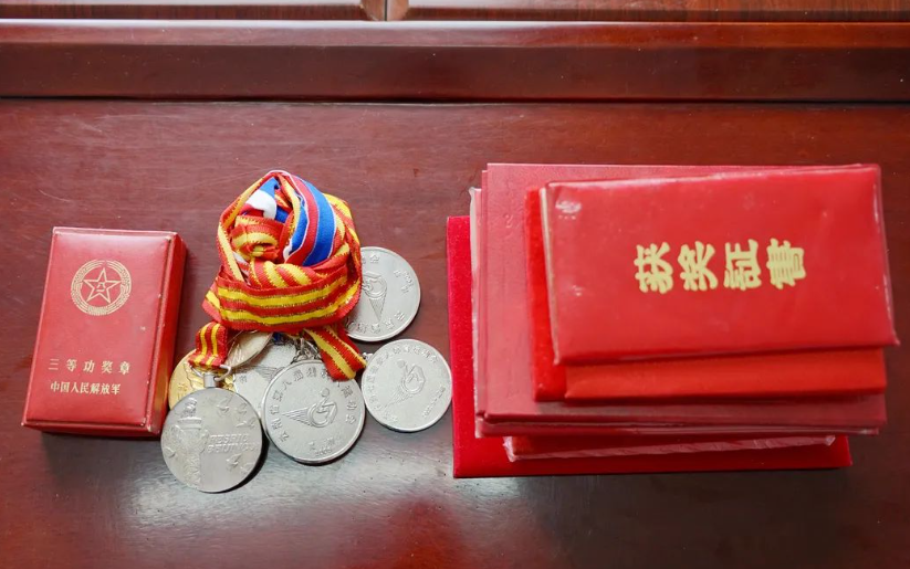 光阴里的勋章｜不同的岗位上，他们仍在发光发热！