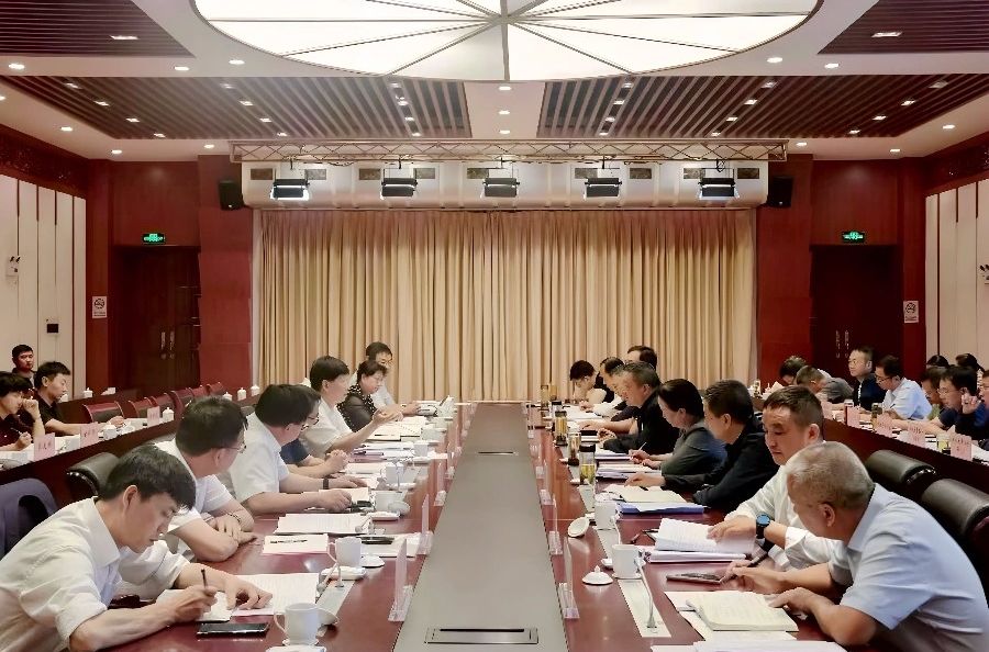 省人大常委会督察组到我州督察洱海河（湖）长制和林长制工作