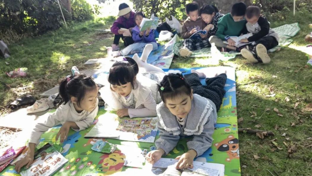 大理的她，用十年为一座城种下阅读的种子~