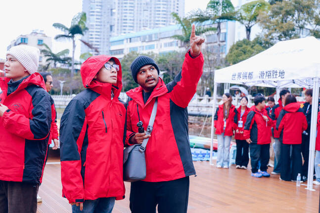 【外眼看云南】“锡都”个旧卸下工装换上运动装，“圈粉”国际博主