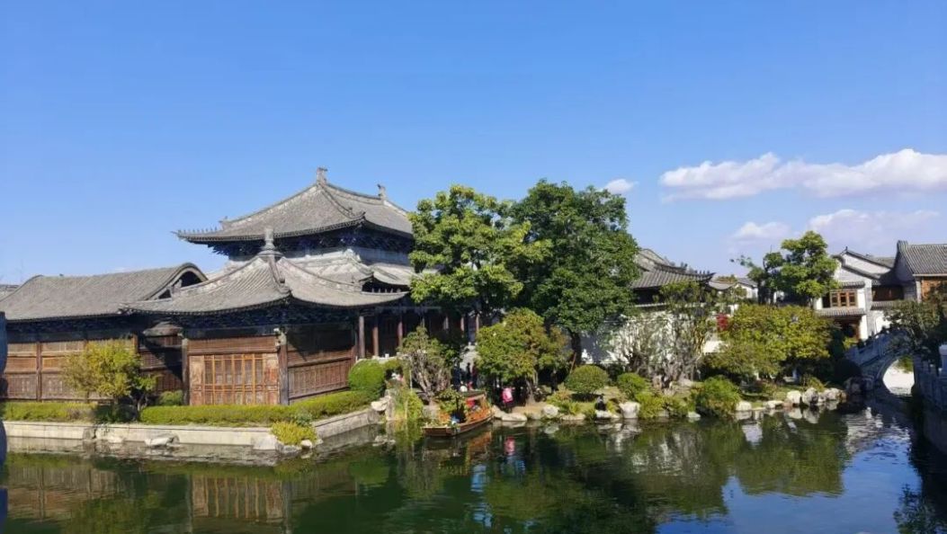 新闻｜守正创新话非遗：踏鼓承韵，皮影焕新