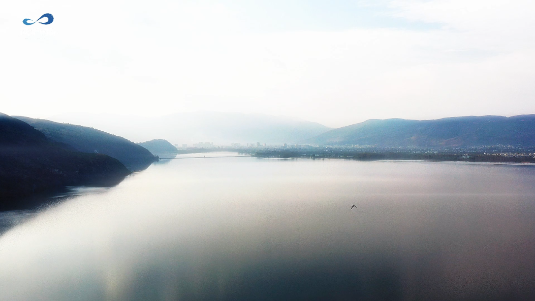 融融暖冬🧣温情相愈 让这个冬天 住进一片暖意的风景里 #在洱源遇见生活的欢喜 大理州交建实业（集团）封面之作 𝗩𝗜𝗣 𝗟𝗜𝗡𝗘：𝟬𝟴𝟳𝟮