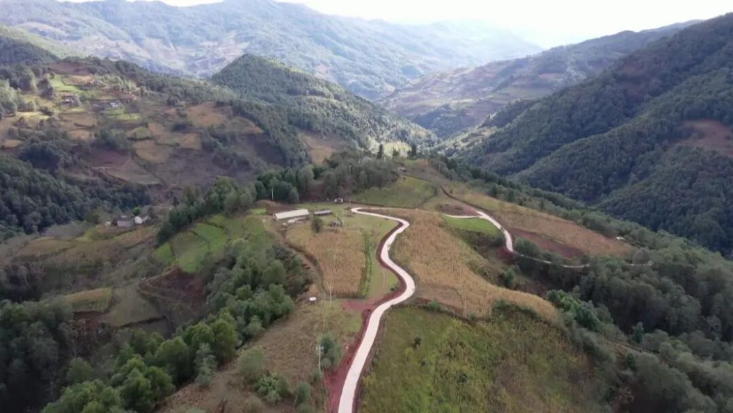 云龙：农村公路建设畅通乡村振兴“毛细血管”