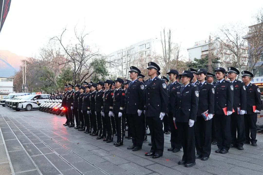 致敬守护蓝！今天，全州警旗为忠诚飘扬