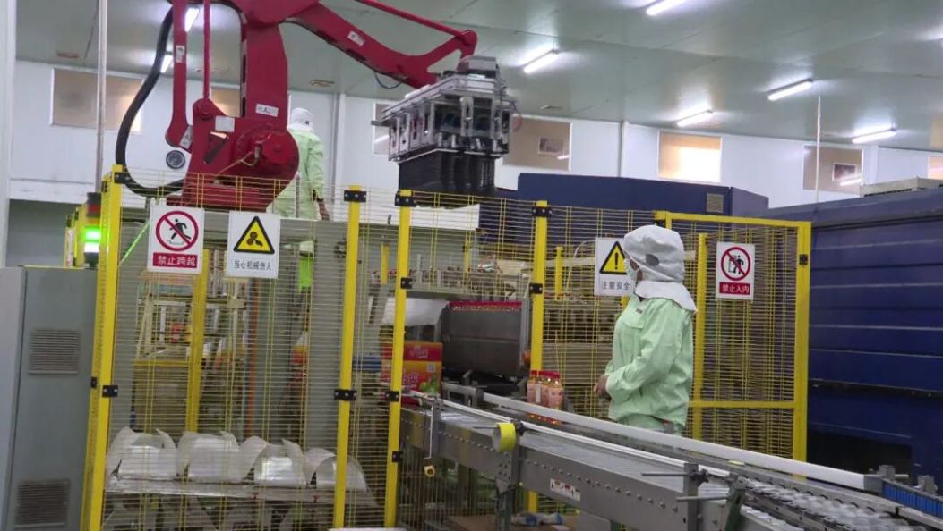 从“半袋白糖”到企业标杆：从小吃到大的“洱宝”有着两代人的坚守