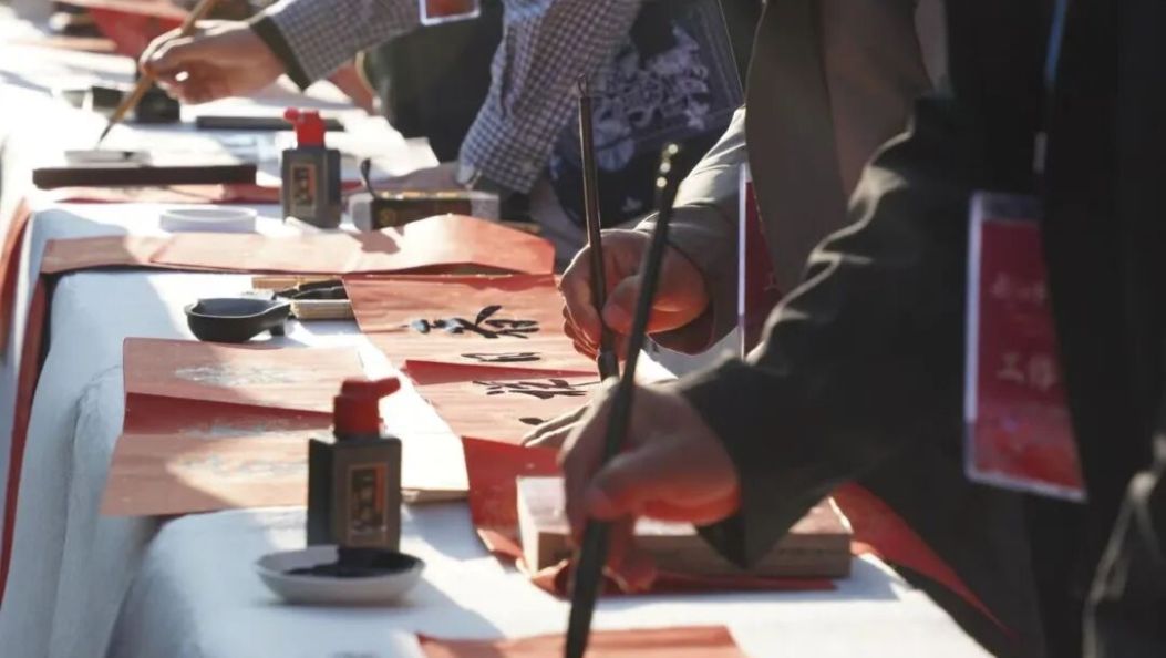 红纸墨香 楹联对句 年来啦！