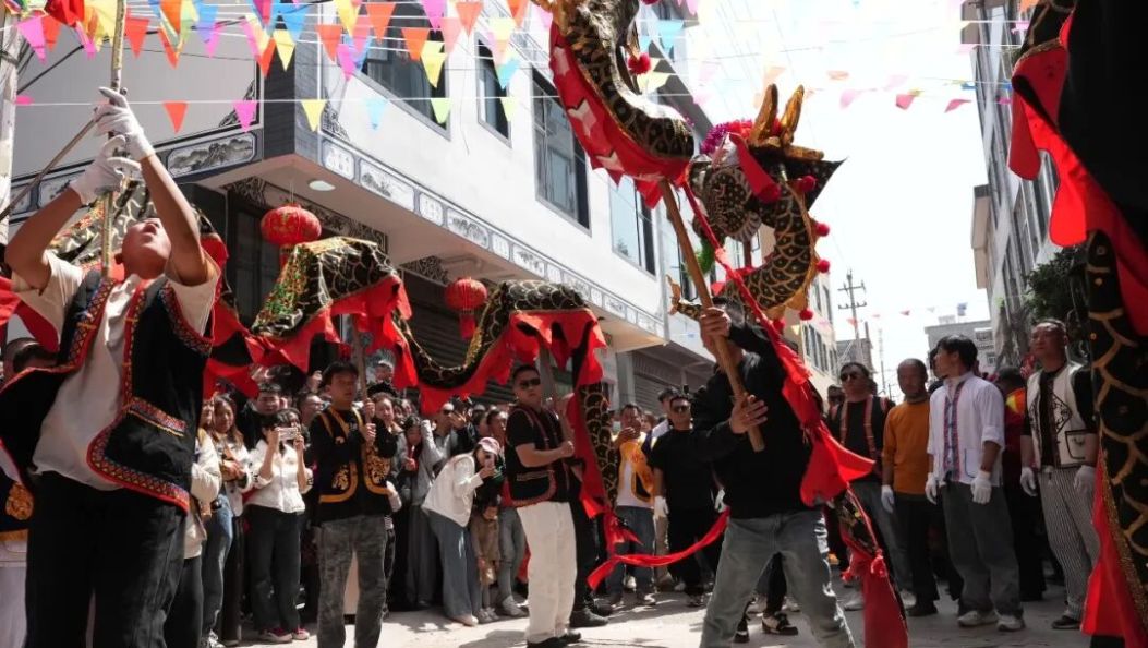 锣鼓喧天闹元宵！凤仪春醮会点燃“最炫民俗风”