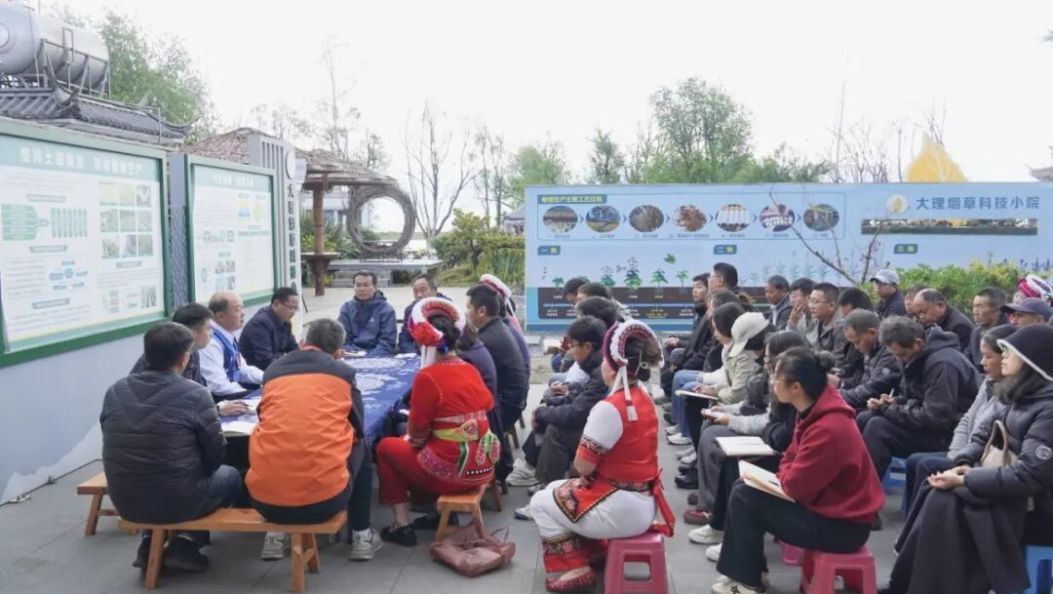 全国人大代表苏家恩：宣讲传佳音 共绘新图景