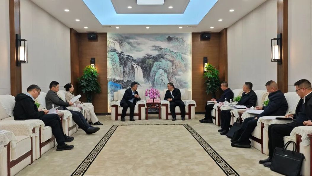 杨国宗赴昆明与部分央企国企负责人进行座谈交流