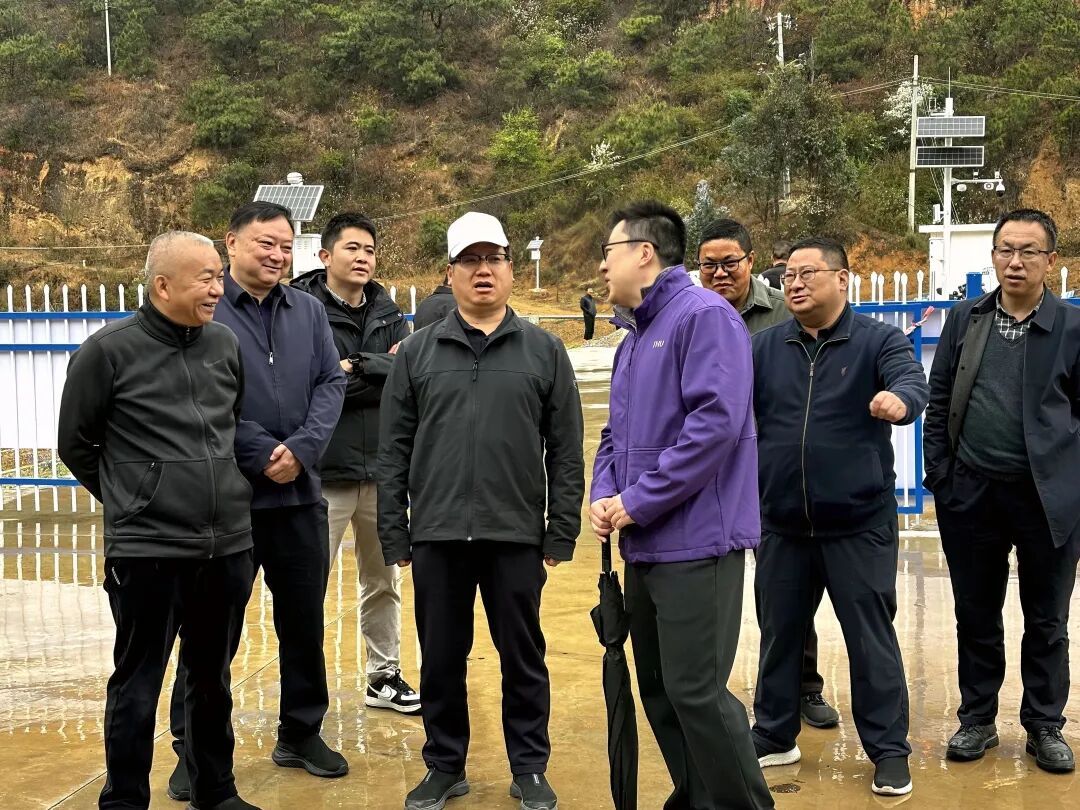 陈真永率队巡查洱海保护治理工作时强调 坚持科技赋能 守护碧水清波