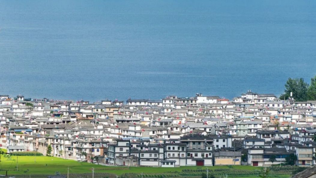 航班加密、航点再扩容！大理机场夏航季升级