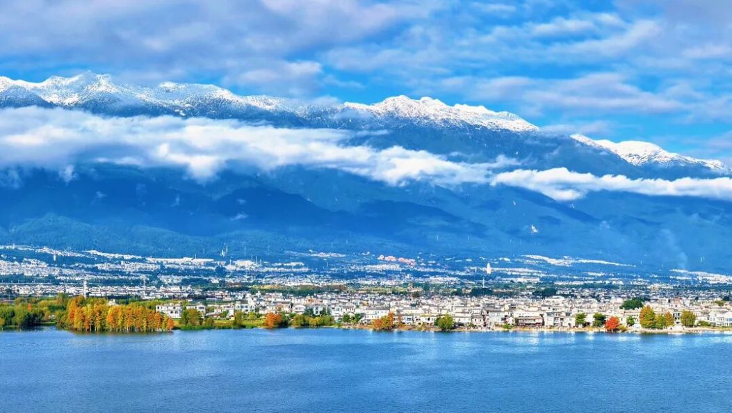 近5年洱海水质总体平稳向好，27条主要入湖河流水质优良率达100%