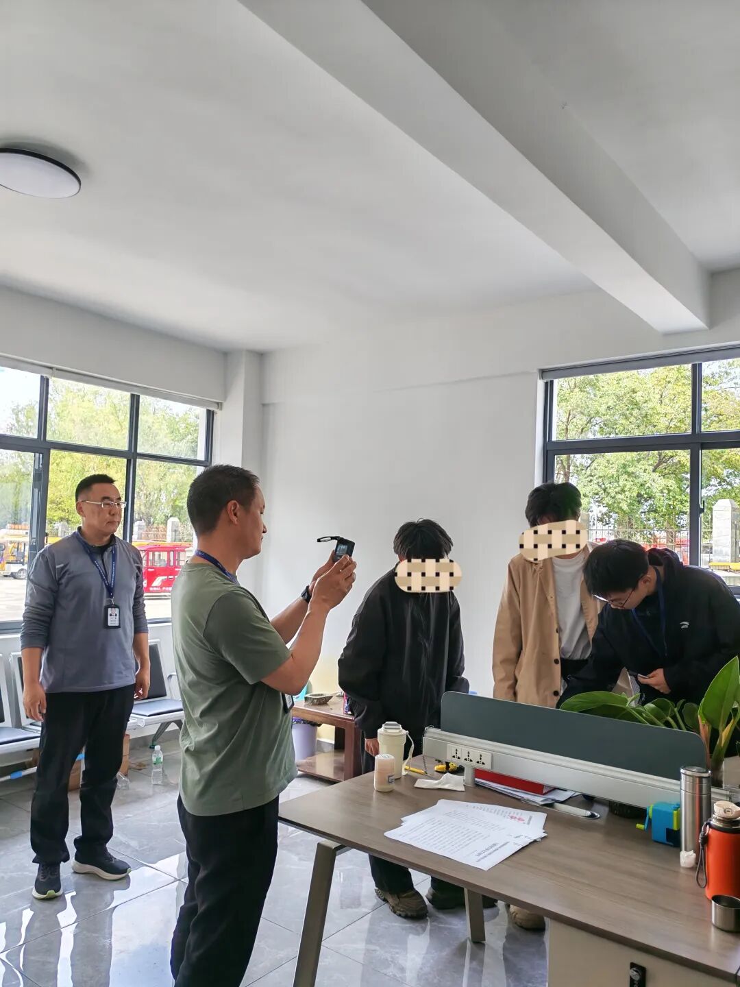 2人非法穿越苍山核心保护区被立案调查