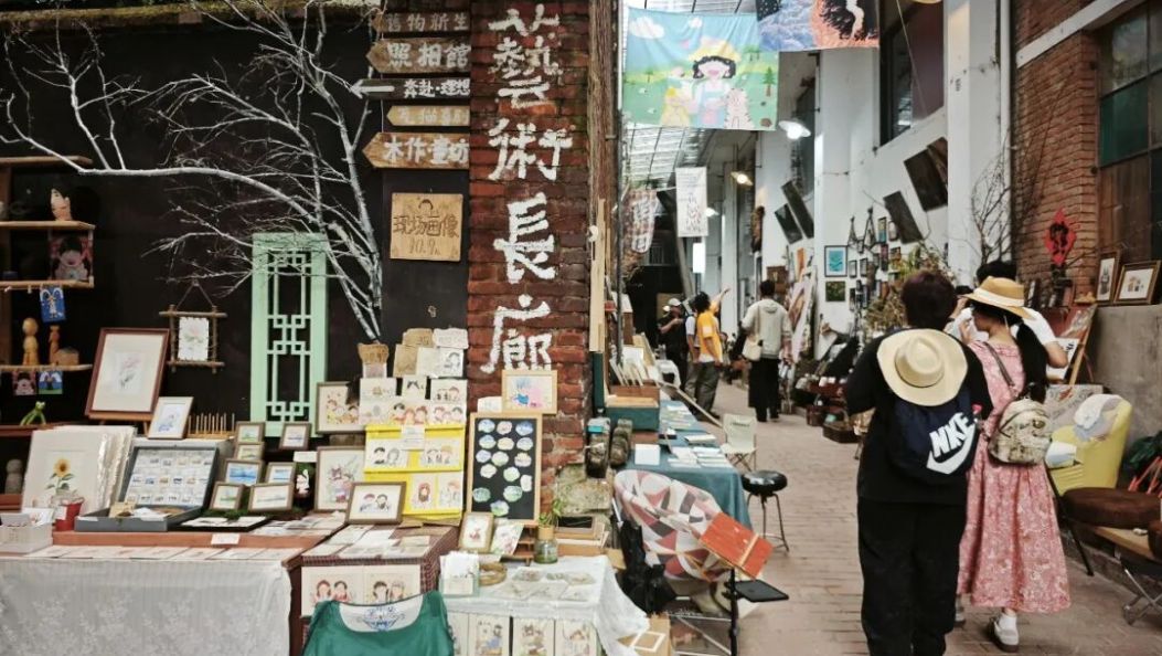 大理：从“旅居热土”迈向“旅创沃土”