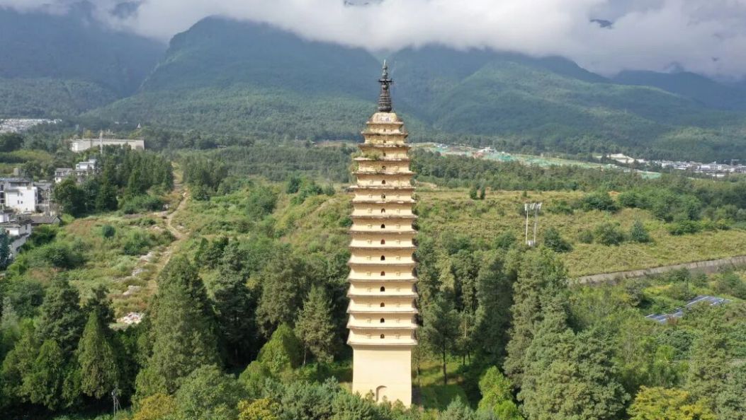 大理弘圣寺塔正式对外开放