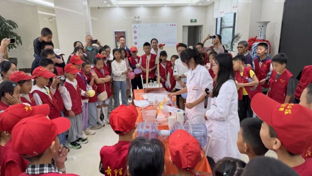 玩转科学，筑梦成长——大理日报小记者科学嘉年华采风活动顺利举办