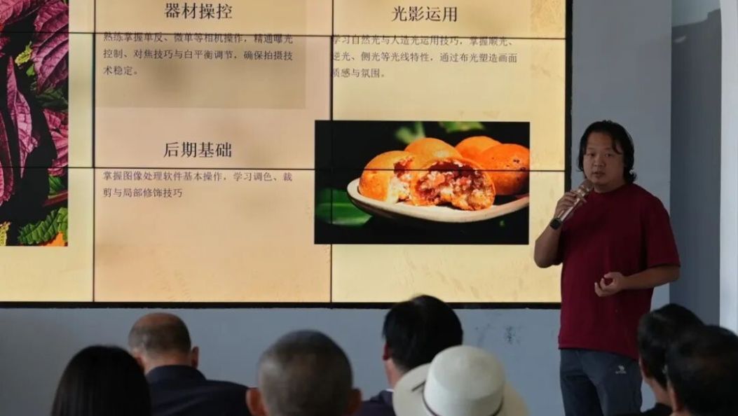 循着徐霞客足迹拍大理、用摄影做公益帮扶……大理这群摄影人太有故事了~