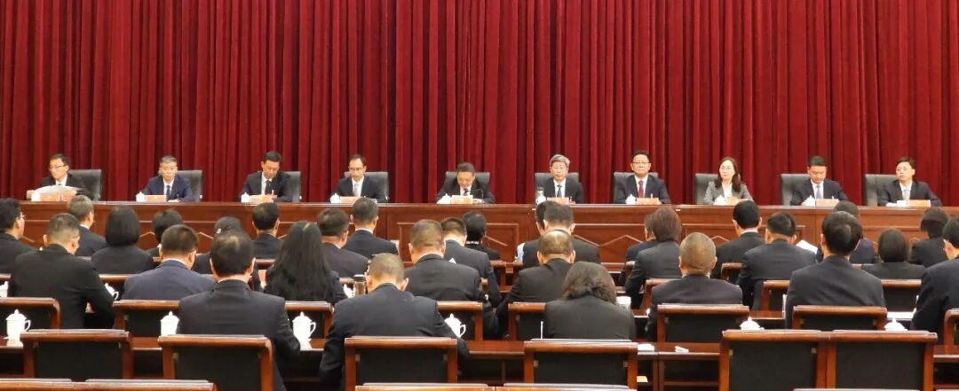 州第十次党代会主席团举行第四第五第六第七次会议