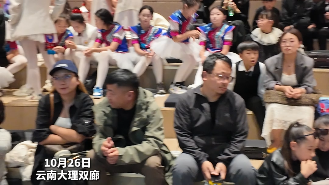 情歌会上这群小朋友太亮眼! “把大理的文化，带给世界各地的所有人”#2026大理情歌会 #我家大理美 #大理70正芳华 #在大理爱上生活